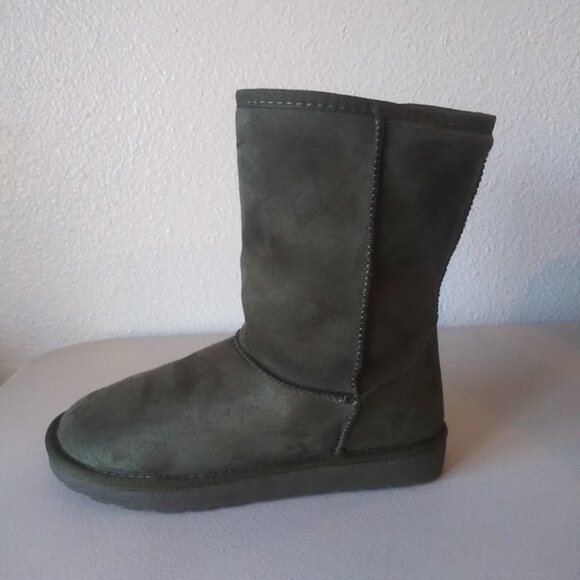 Arizona Starling women's size 7 green flat heel boots - Picture 9 of 14